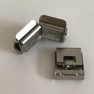 Durable Solar Cable Clip SS304 Solar Panel Installation Accessories Customized